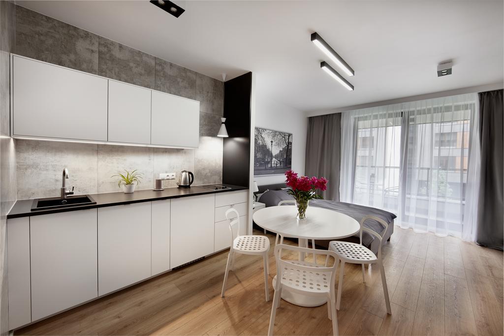 Silverapartments Варшава Экстерьер фото