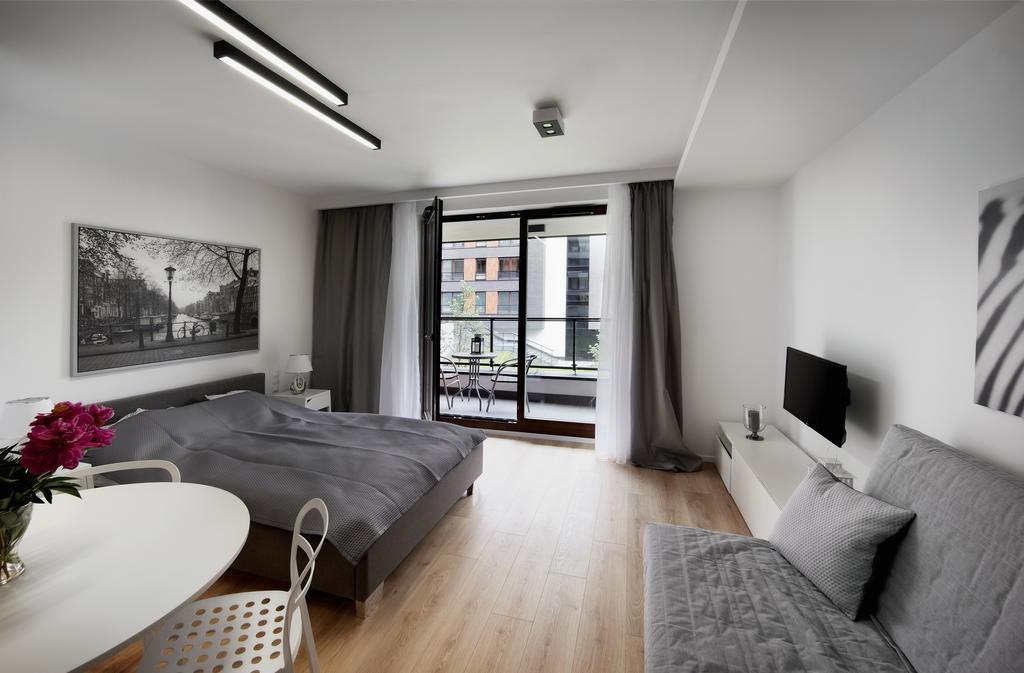 Silverapartments Варшава Экстерьер фото