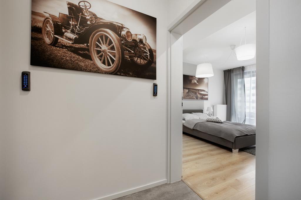 Silverapartments Варшава Экстерьер фото